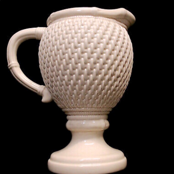 Dining Pitcher - Picture 1 of 5